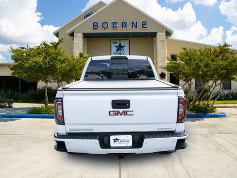 Used 2018 GMC Sierra 1500 Denali w/ Denali Ultimate Package AWD/4WD image 5