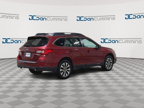 Used 2016 Subaru Outback 2.5i Limited image 9