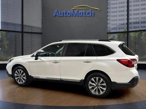 Used 2019 Subaru Outback 3.6R Touring w/ Popular Package #3A AWD/4WD image 7