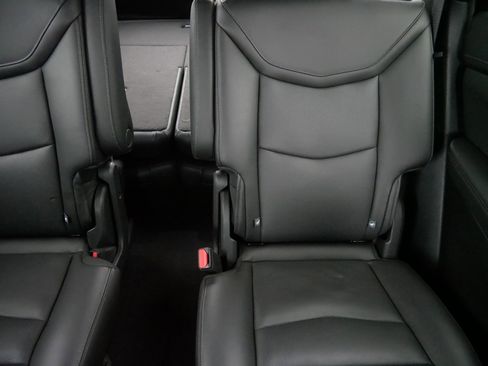 Certified 2025 Cadillac XT6 Premium Luxury image 17