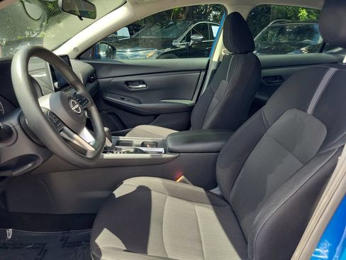 Used 2024 Nissan Sentra SV FWD image 22