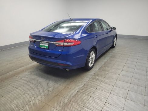 Used 2018 Ford Fusion SE FWD image 9