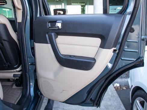 Used 2006 HUMMER H3 image 24