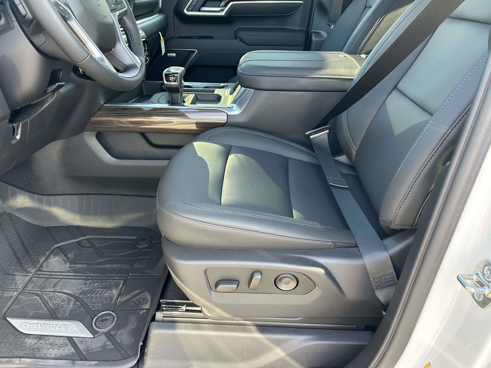 New 2026 Chevrolet Silverado 1500 RST AWD/4WD image 11