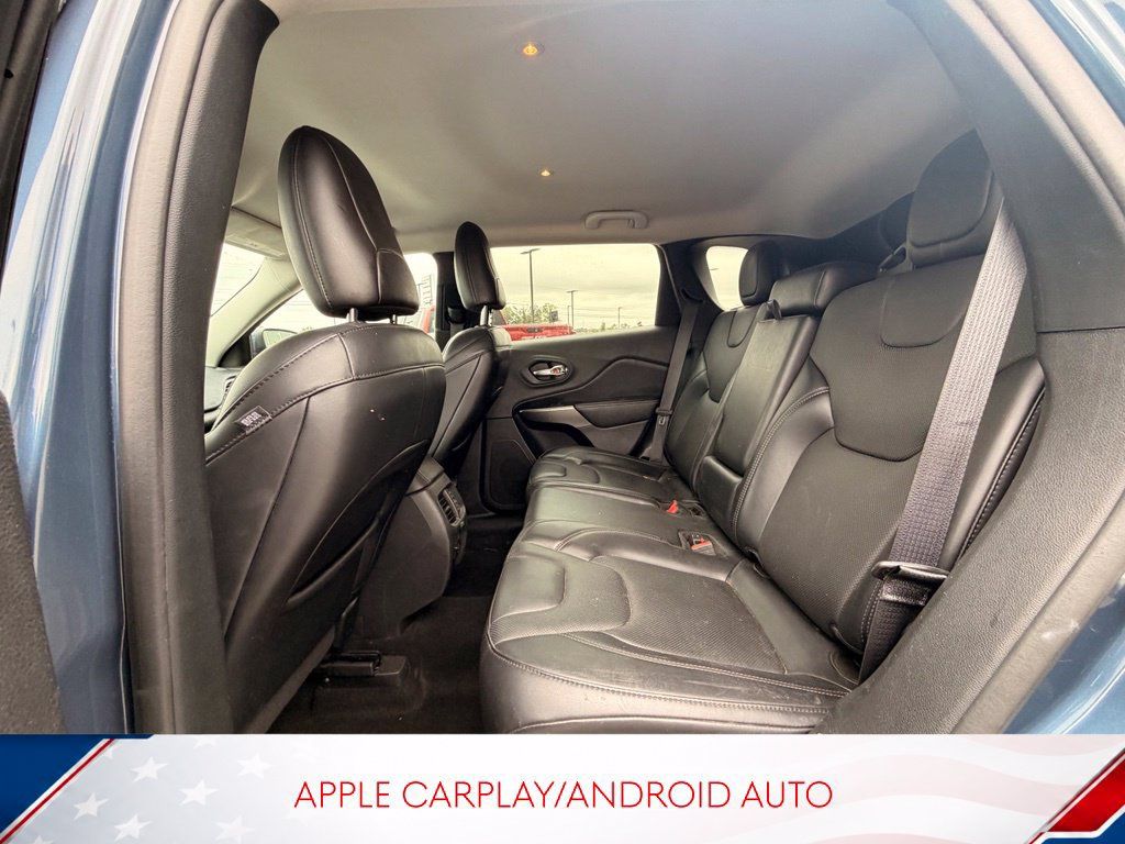 Used 2021 Jeep Cherokee Latitude Lux w/ Comfort/Convenience Group AWD/4WD image 10