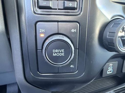 New 2026 Ford F550 4x4 Crew Cab image 17