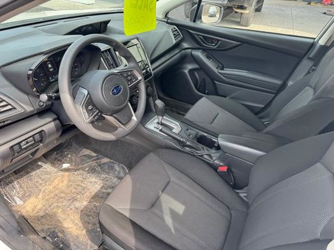 Used 2023 Subaru Impreza 2.0i AWD/4WD image 10