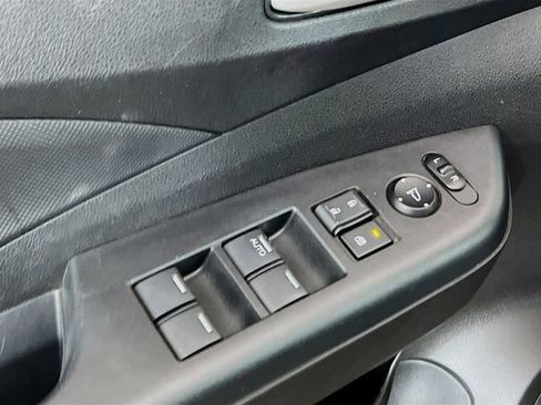 Used 2016 Honda CR-V SE image 17