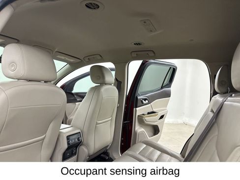 Used 2018 GMC Acadia Denali w/ Technology Package image 29