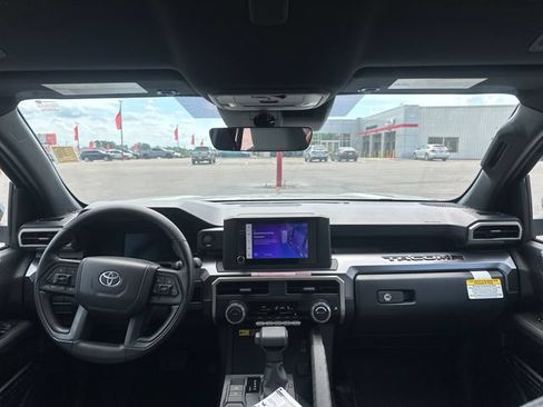 New 2026 Toyota Tacoma 2WD Double Cab image 10