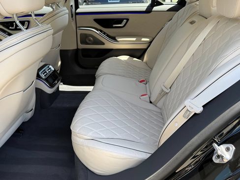 Used 2023 Mercedes-Benz S 580 4MATIC Sedan image 40