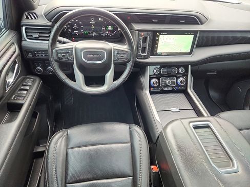 Certified 2022 GMC Yukon XL Denali image 21