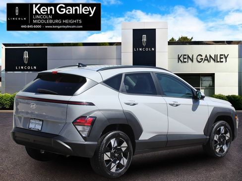Used 2024 Hyundai Kona SEL AWD/4WD image 7