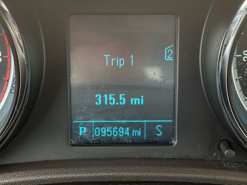 Used 2012 Buick Verano FWD image 16