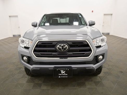 Used 2019 Toyota Tacoma SR5 image 10