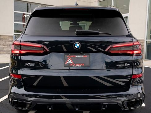 Used 2022 BMW X5 xDrive40i w/ M Sport Package AWD/4WD image 17
