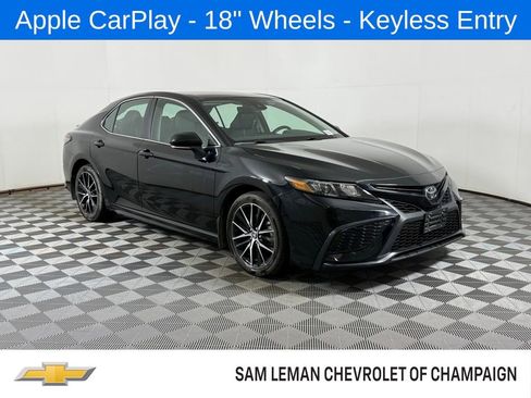 Used 2024 Toyota Camry SE w/ Protection Package (Q2) (TMS) image 1