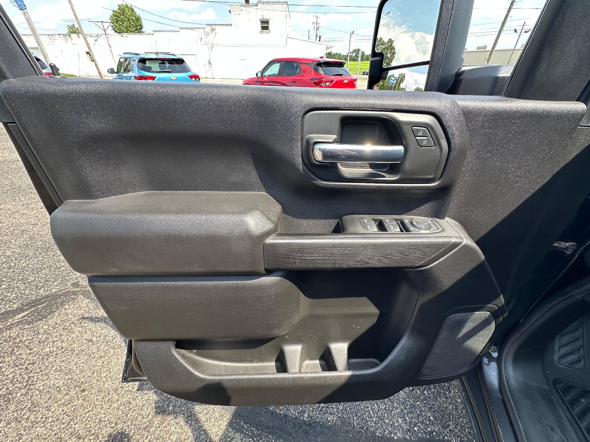 Used 2024 Chevrolet Silverado 2500 Custom w/ Custom Value Package AWD/4WD image 12