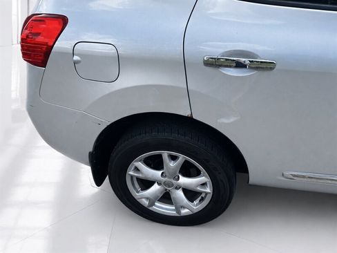 Used 2011 Nissan Rogue SV AWD/4WD image 23
