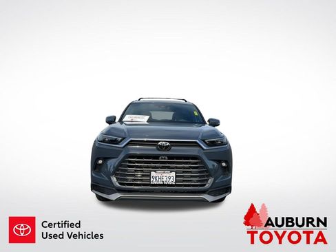 Used 2024 Toyota Grand Highlander AWD Hybrid image 3
