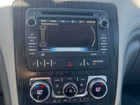 Used 2016 Chevrolet Traverse LTZ AWD/4WD image 41