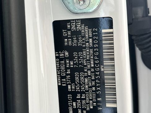 Used 2023 Kia Telluride SX image 45