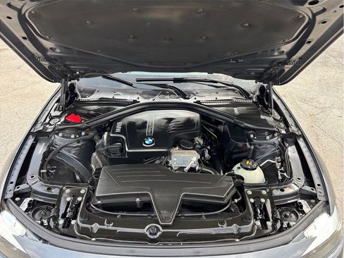 Used 2016 BMW 320i xDrive Sedan AWD/4WD image 45