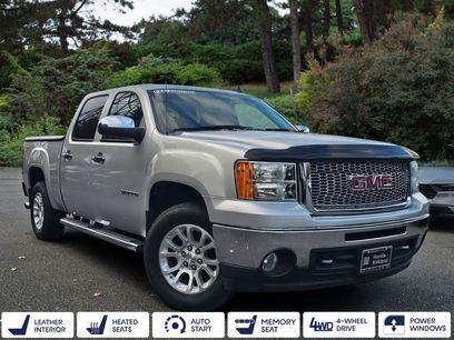 Used 2011 GMC Sierra 1500 SLT w/ Chrome Essentials Package