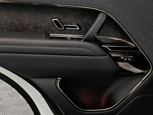 Used 2024 Land Rover Range Rover Sport Dynamic SE image 44