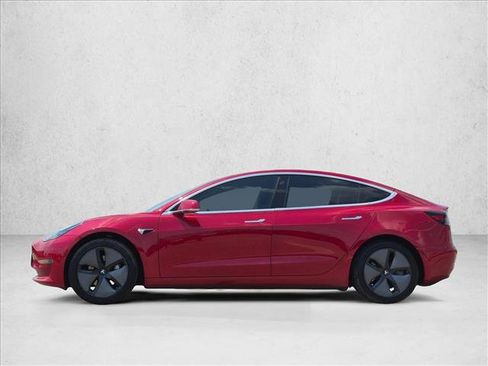 Used 2018 Tesla Model 3 Long Range RWD image 9