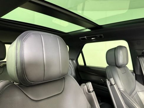Used 2023 Land Rover Range Rover Sport SE Dynamic image 34