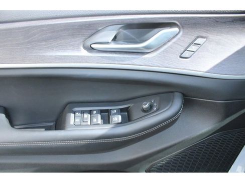 Used 2023 Jeep Grand Cherokee L Limited AWD/4WD image 20