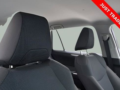 Used 2023 Toyota RAV4 LE image 19