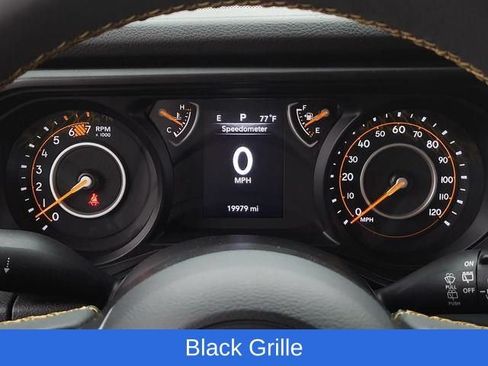 Used 2024 Jeep Wrangler Unlimited Sport AWD/4WD image 33