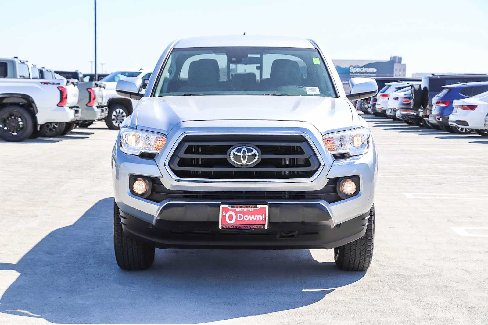 Used 2023 Toyota Tacoma SR5 RWD image 2