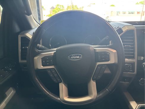 Used 2021 Ford F250 Lariat AWD/4WD image 12