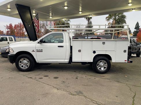 Used 2015 RAM 2500 Tradesman w/ Power & Remote Entry Group image 3