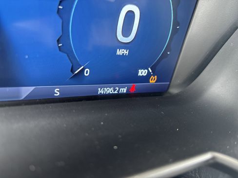 Used 2024 Ford F350 Lariat w/ Camper Package image 22