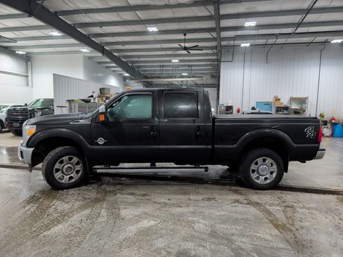 Used 2015 Ford F350 Lariat w/ Chrome Package image 5