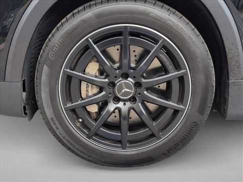 Certified 2022 Mercedes-Benz GLB 35 AMG 4MATIC image 27