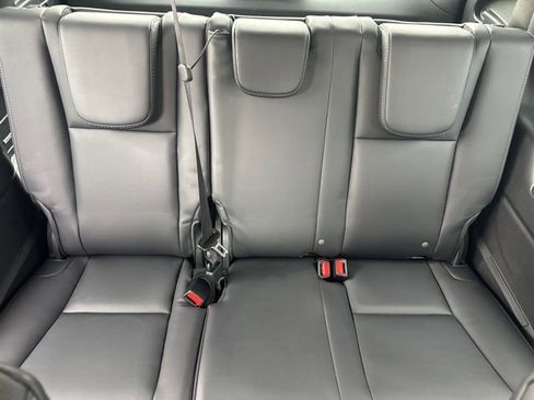 Used 2025 Subaru Ascent Limited w/ Popular Package #1 image 24