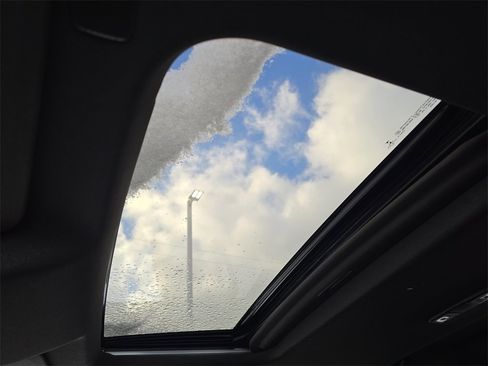 Used 2023 GMC Sierra 1500 Denali w/ Denali Reserve Package image 33