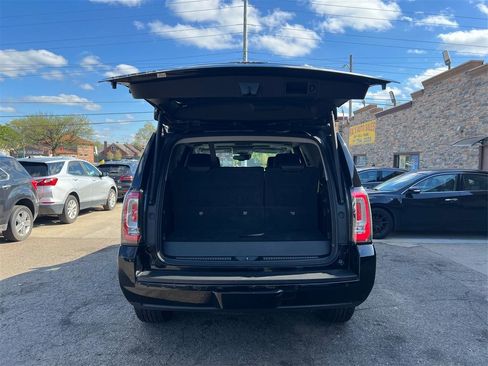Used 2019 GMC Yukon SLT AWD/4WD image 13