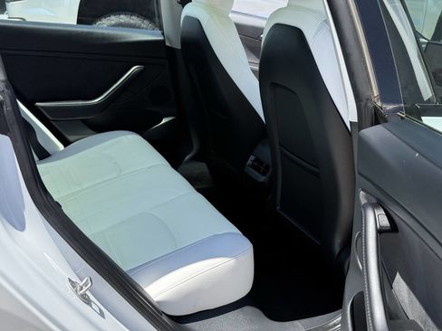 Used 2023 Tesla Model 3 Standard Range RWD image 7