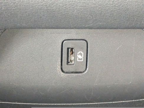 Used 2024 Nissan Sentra SV image 14