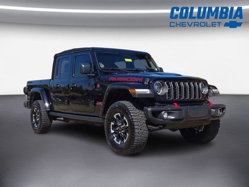 Used 2024 Jeep Gladiator Rubicon image 1