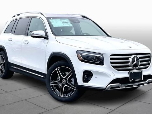 New 2026 Mercedes-Benz GLB 250 4MATIC image 2