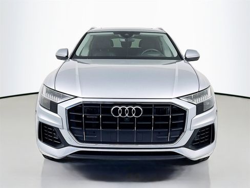 Used 2023 Audi Q8 Prestige image 2