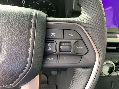 New 2025 Toyota Tacoma Limited AWD/4WD image 26