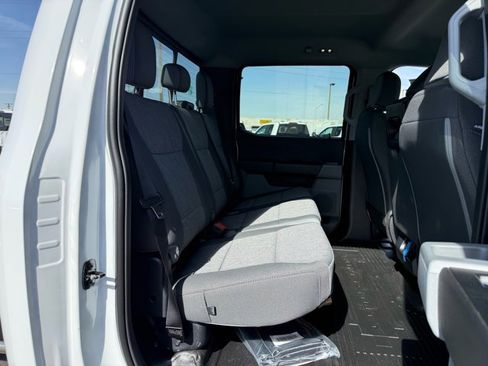 New 2026 Ford F550 4x4 Crew Cab image 13